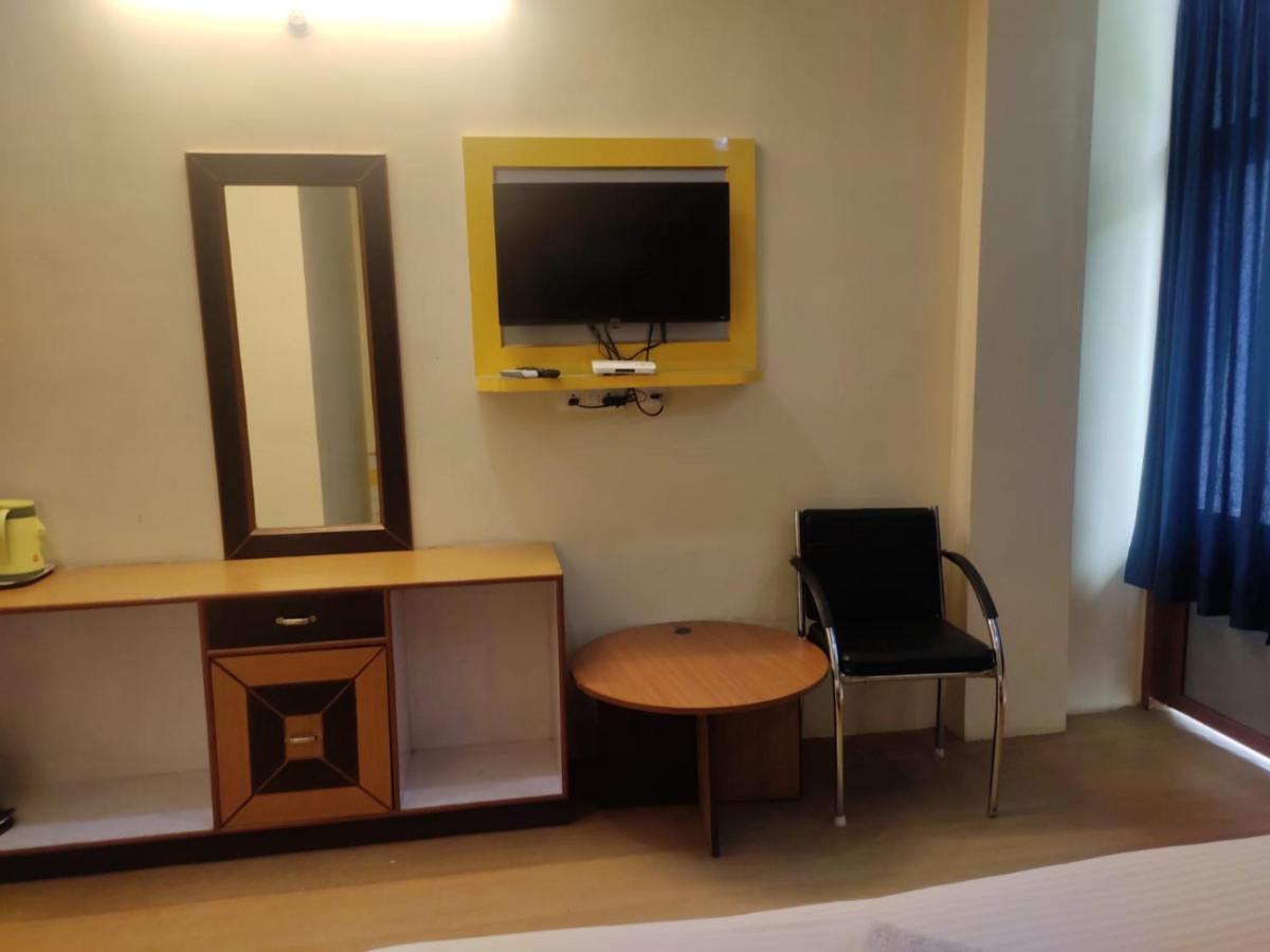 Hotel Amandeep Дармсала Екстер'єр фото