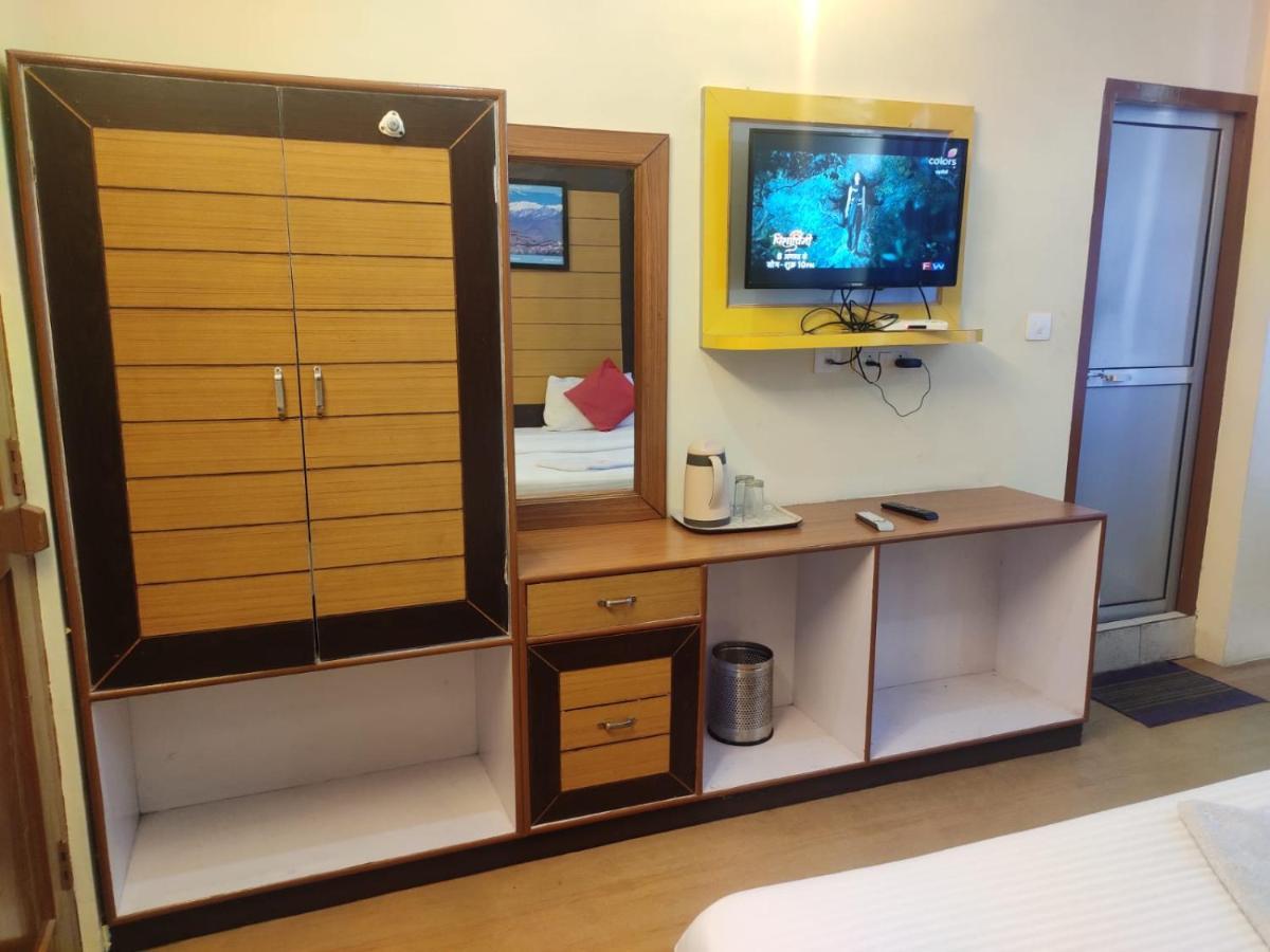 Hotel Amandeep Дармсала Екстер'єр фото
